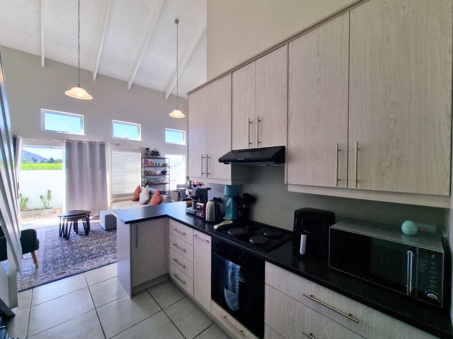 3 Bedroom Property for Sale in Sandbaai Western Cape